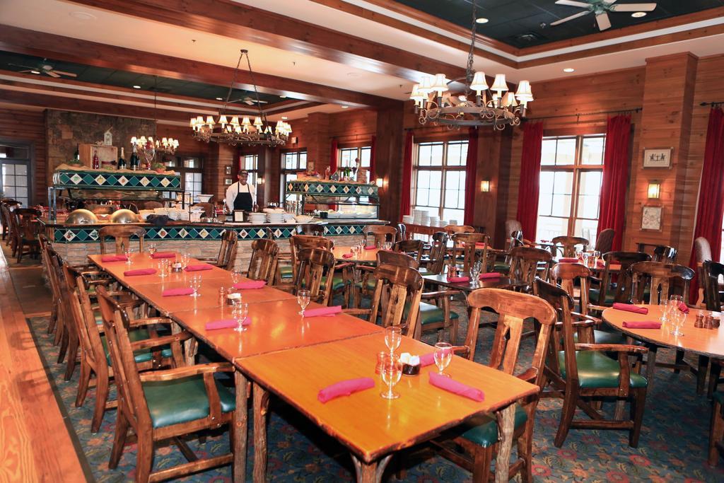 Brasstown Valley Resort & Spa Young Harris エクステリア 写真